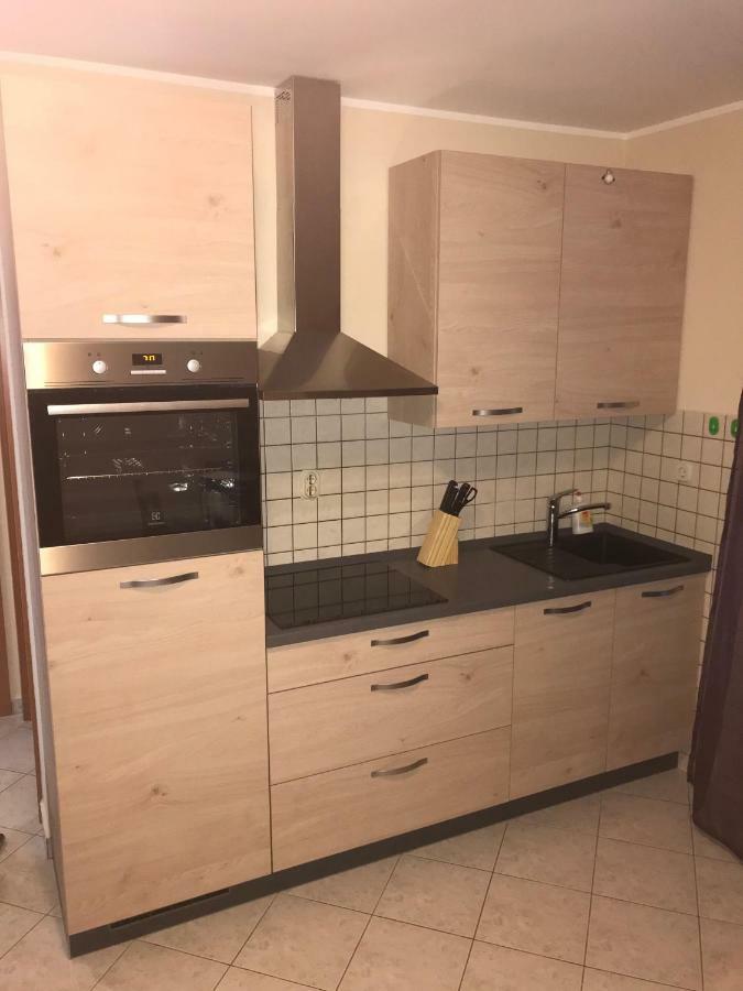 Apartment Porat Екстер'єр фото